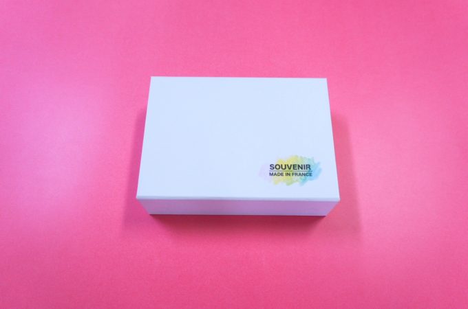 ブック式貼り箱　UVプリント　ギフトボックス