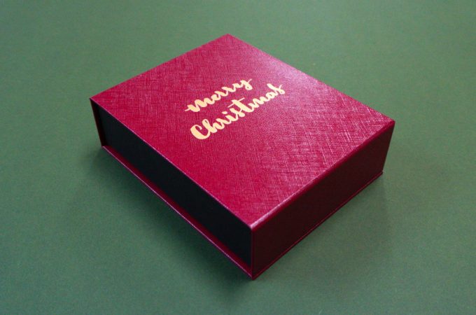 ブック式の貼り箱　メリークリスマス　UVプリント　ギフトボックス